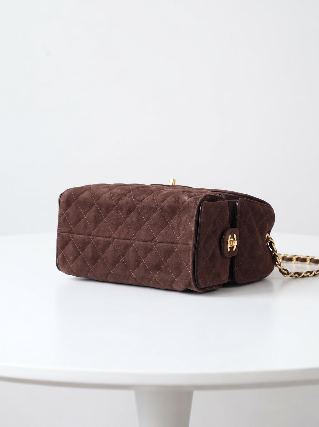 Chain Suede